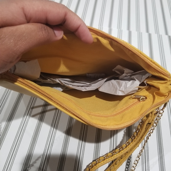 Dandelion Yellow Quilted Chevron Ribbed Crossbody Bag with Gold Chain & Tassel - Picture 10 of 16